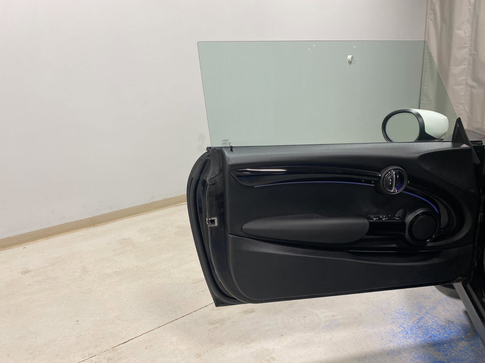 Certified 2023 MINI Cooper S image 25