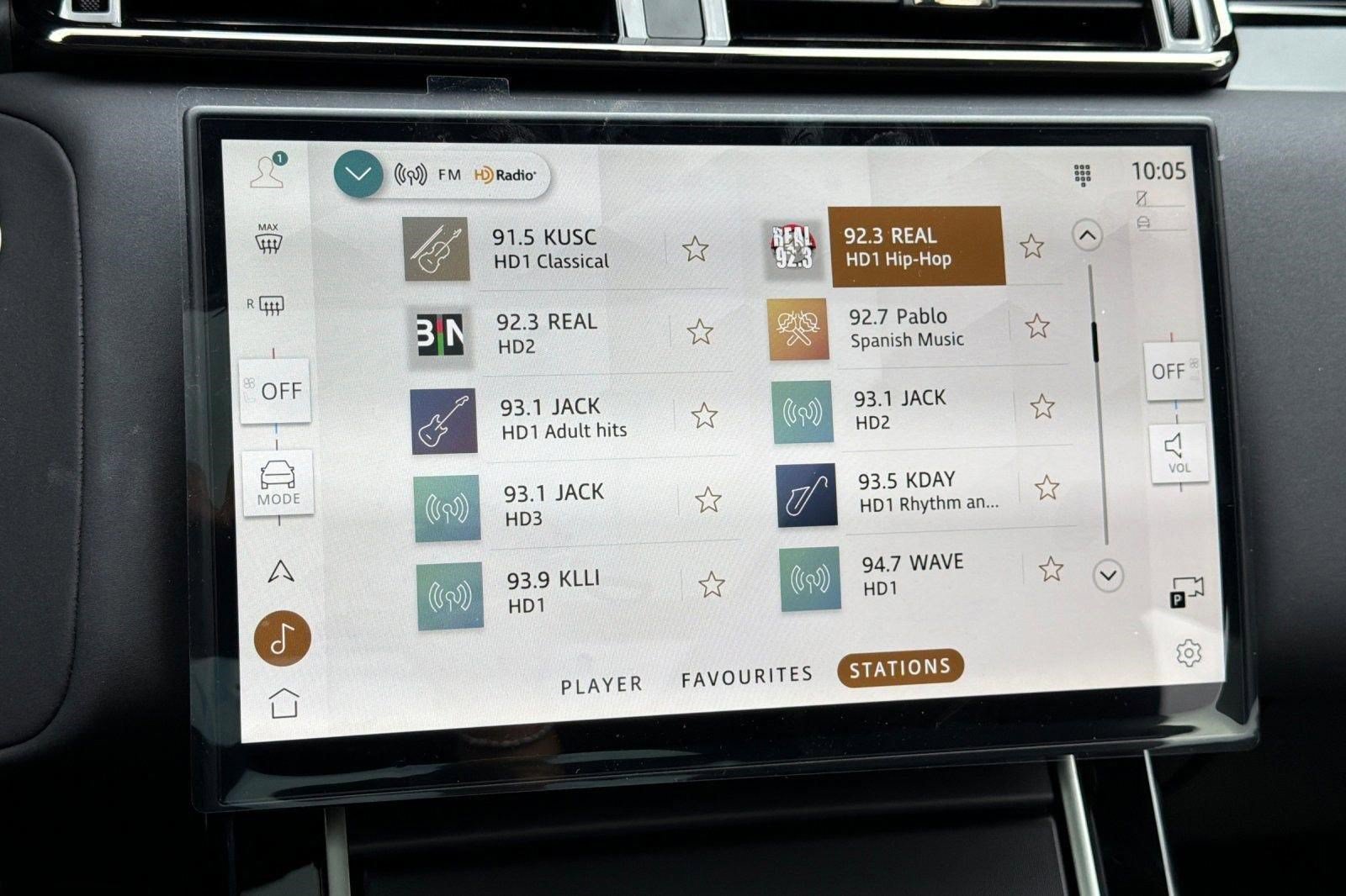 New 2026 Land Rover Range Rover Velar Dynamic SE AWD/4WD image 24