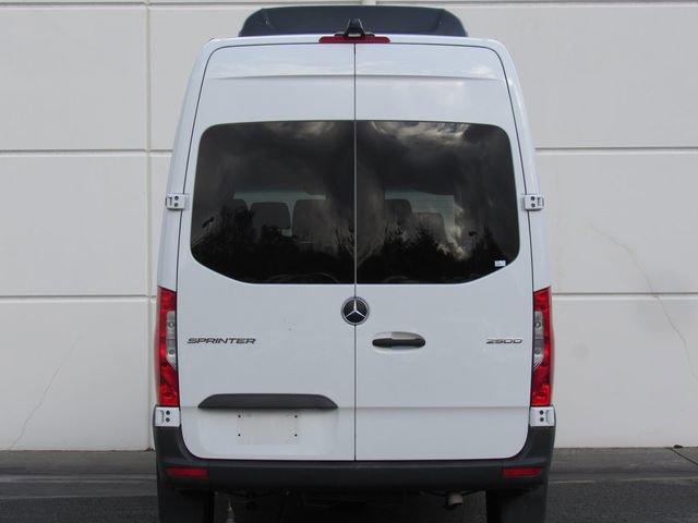 Used 2024 Mercedes-Benz Sprinter 2500 image 7