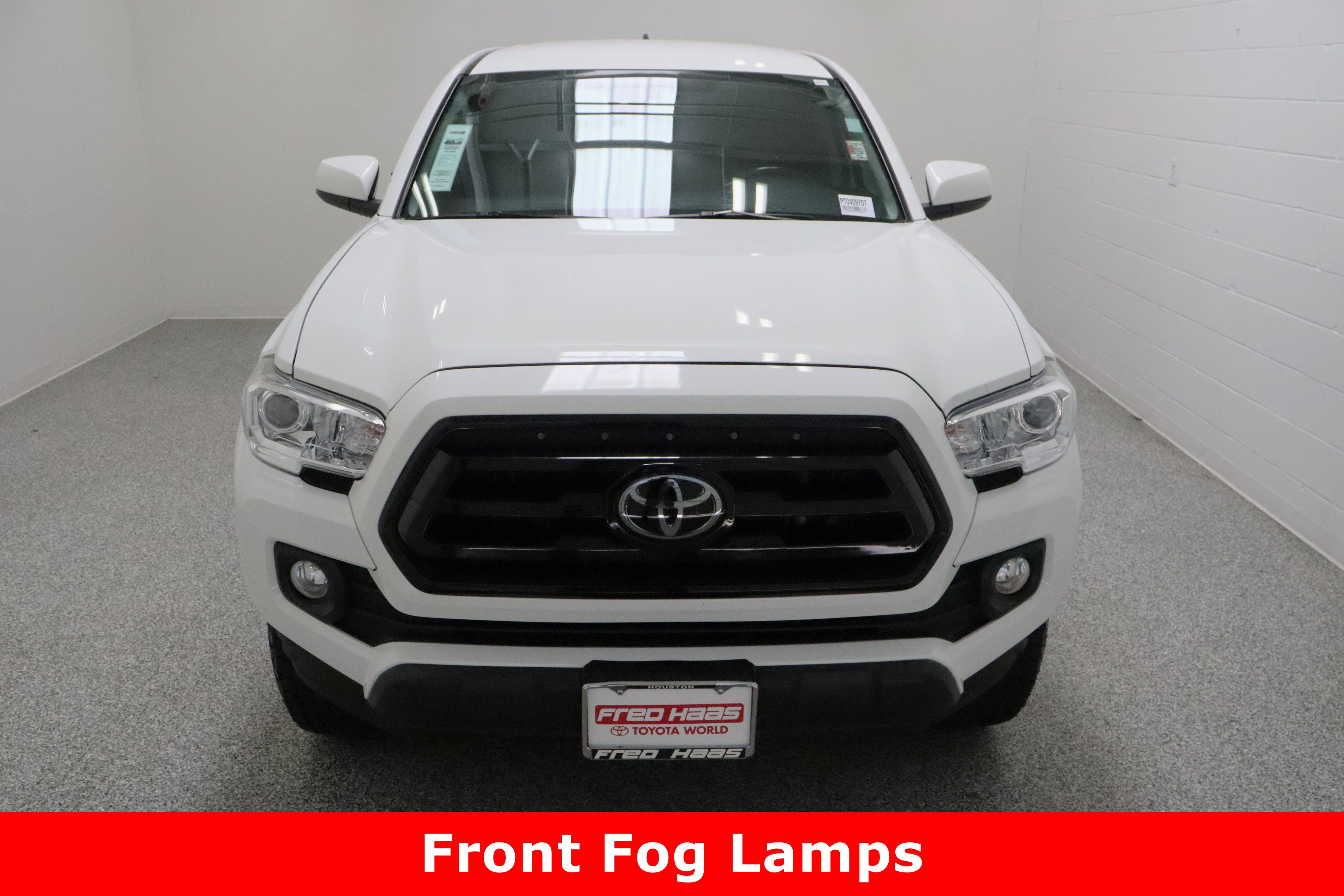 Used 2023 Toyota Tacoma SR5 image 3