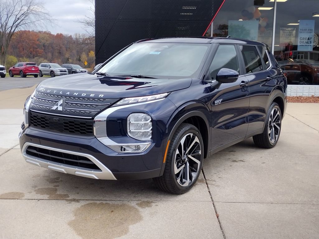 New 2025 Mitsubishi Outlander SE image 1