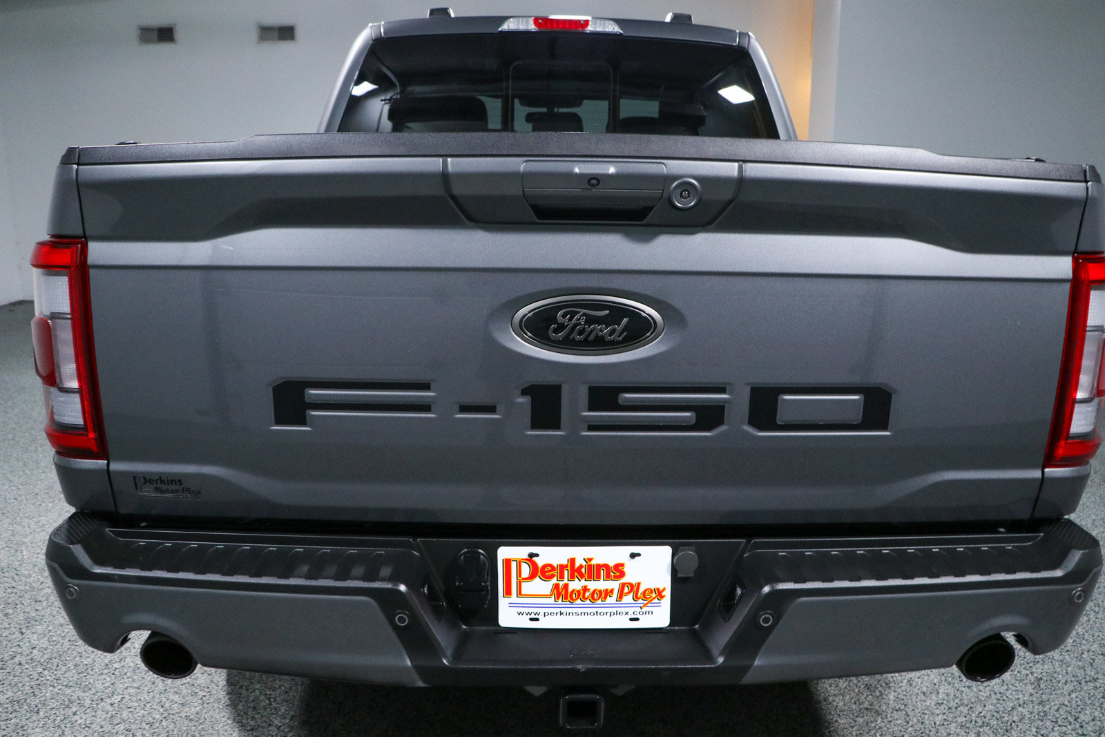 Used 2023 Ford F150 Lariat w/ Equipment Group 502A High AWD/4WD image 8