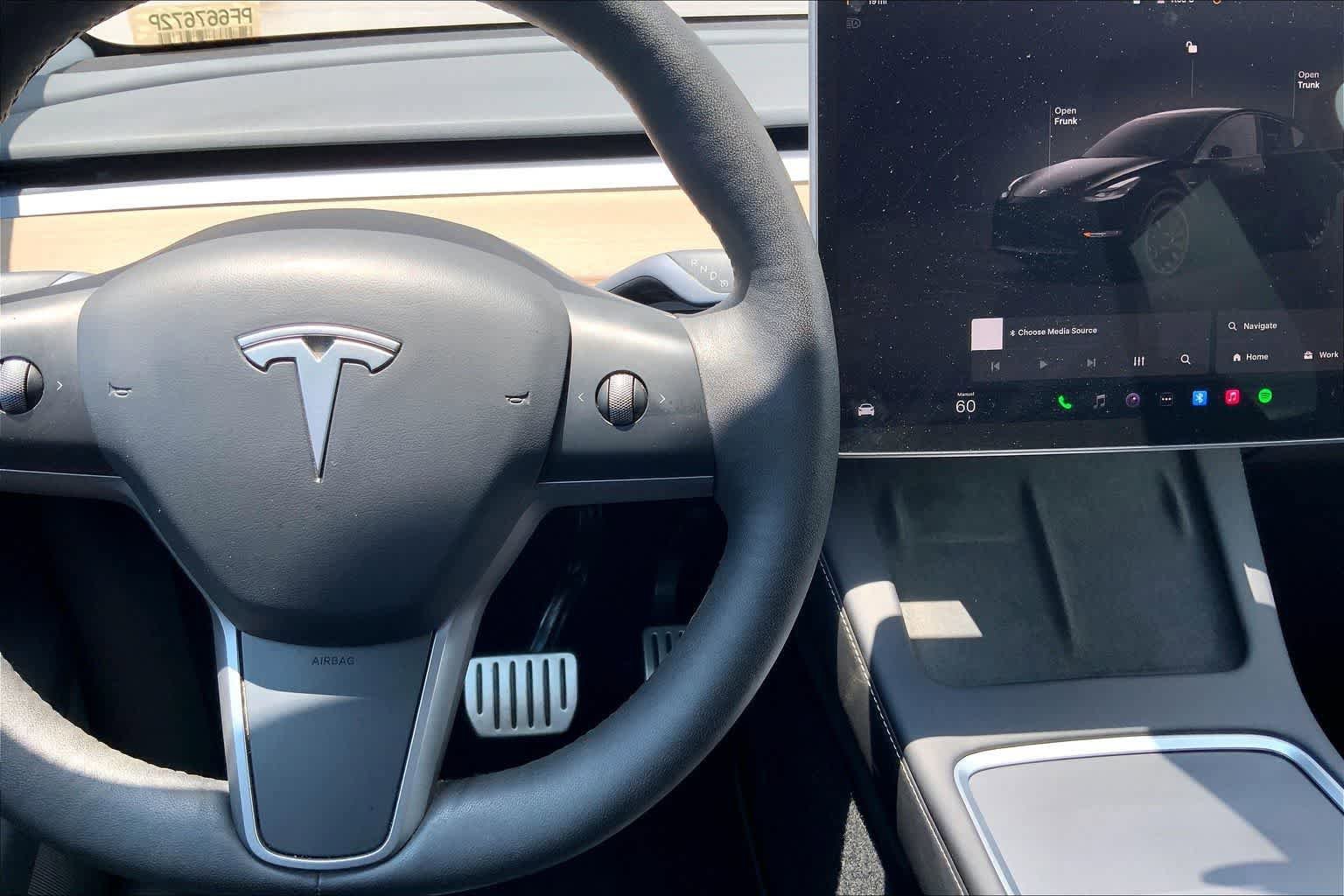 Used 2023 Tesla Model Y Performance image 26