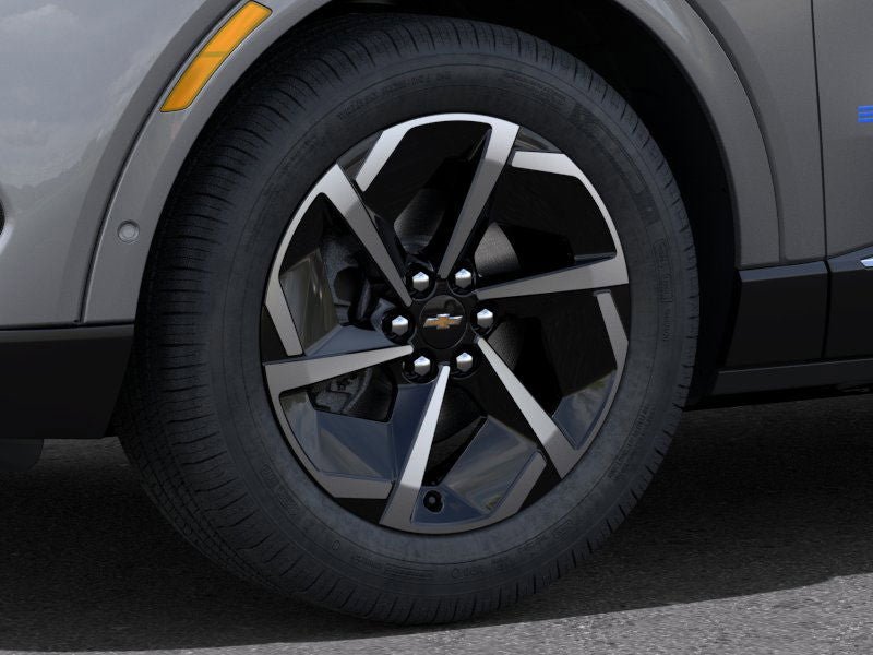 New 2025 Chevrolet Equinox EV LT w/ Convenience Package AWD/4WD image 9