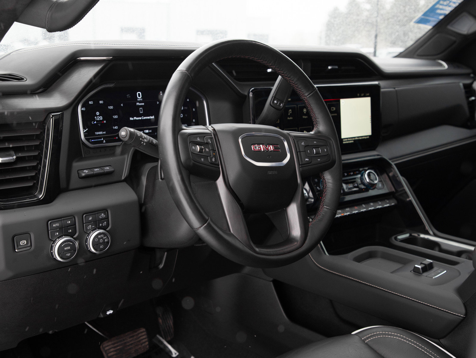 Used 2025 GMC Sierra 2500 AT4X image 25