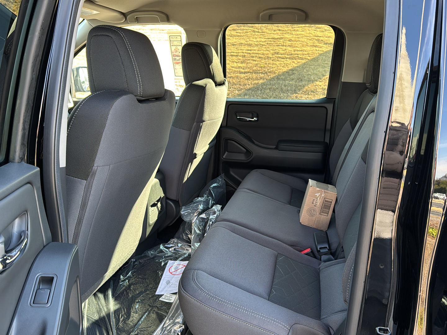 New 2026 Nissan Frontier SV w/ SV Convenience Package RWD image 9