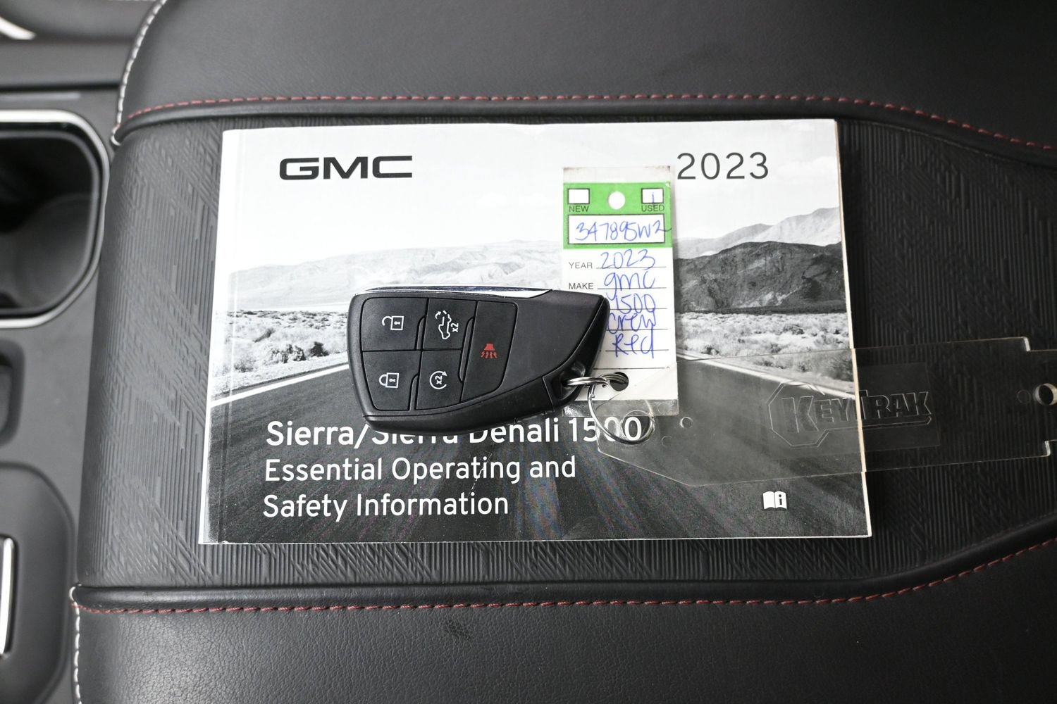 Used 2023 GMC Sierra 1500 AT4X AWD/4WD image 20