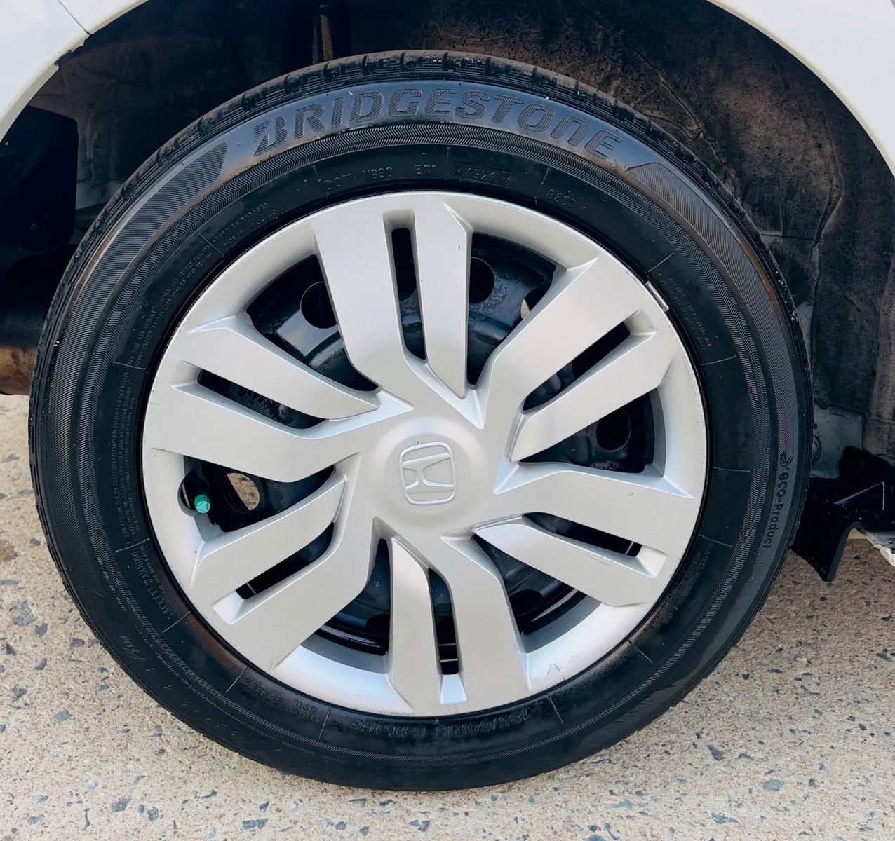 Used 2015 Honda Fit LX image 35