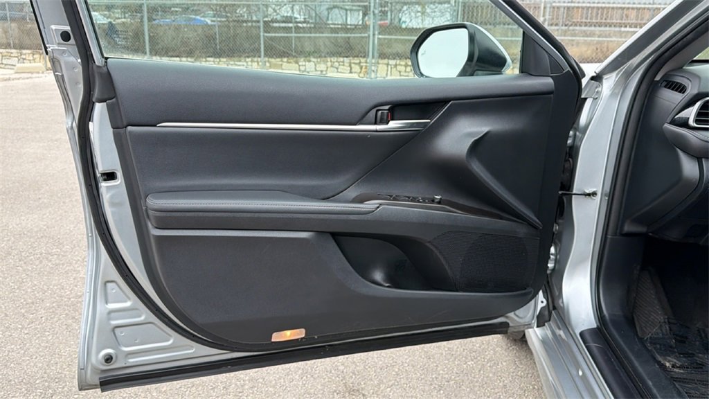 Used 2024 Toyota Camry XSE image 12