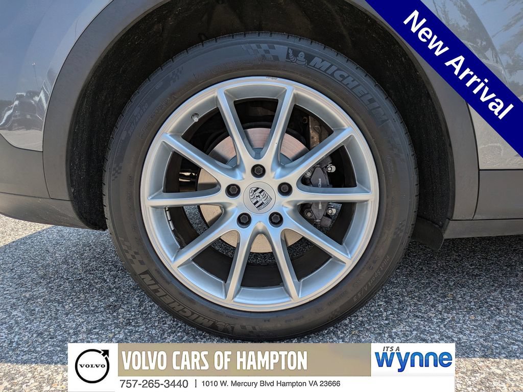 Used 2019 Porsche Cayenne AWD/4WD image 11