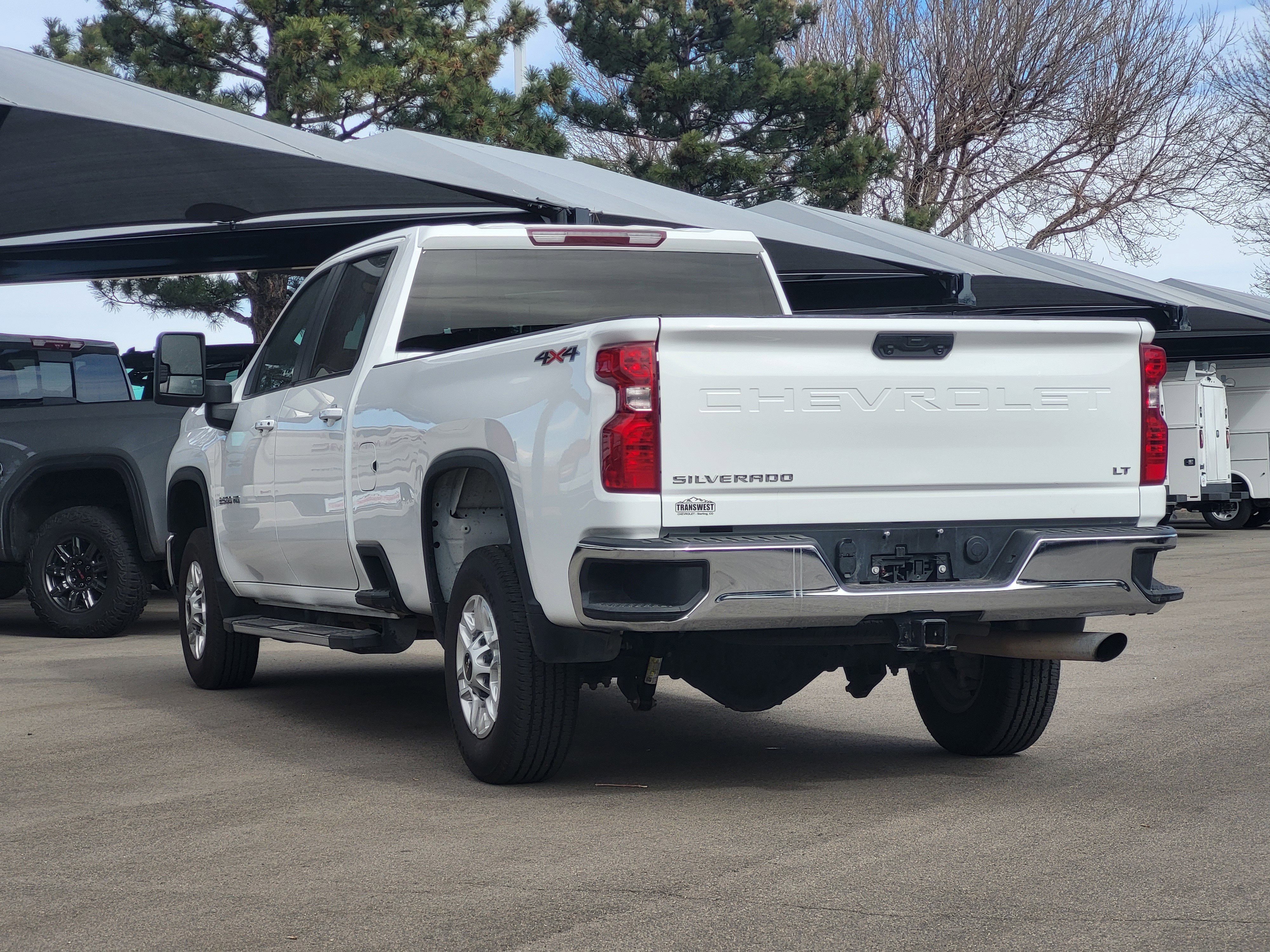 Used 2024 Chevrolet Silverado 2500 LT AWD/4WD image 5