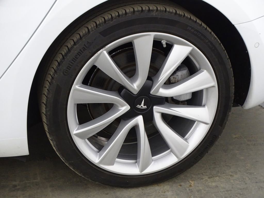 Used 2019 Tesla Model 3 Mid Range image 43