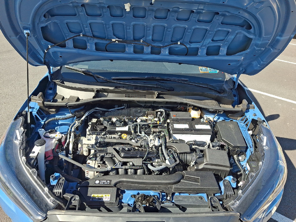 Certified 2026 Toyota Corolla Cross LE FWD image 34