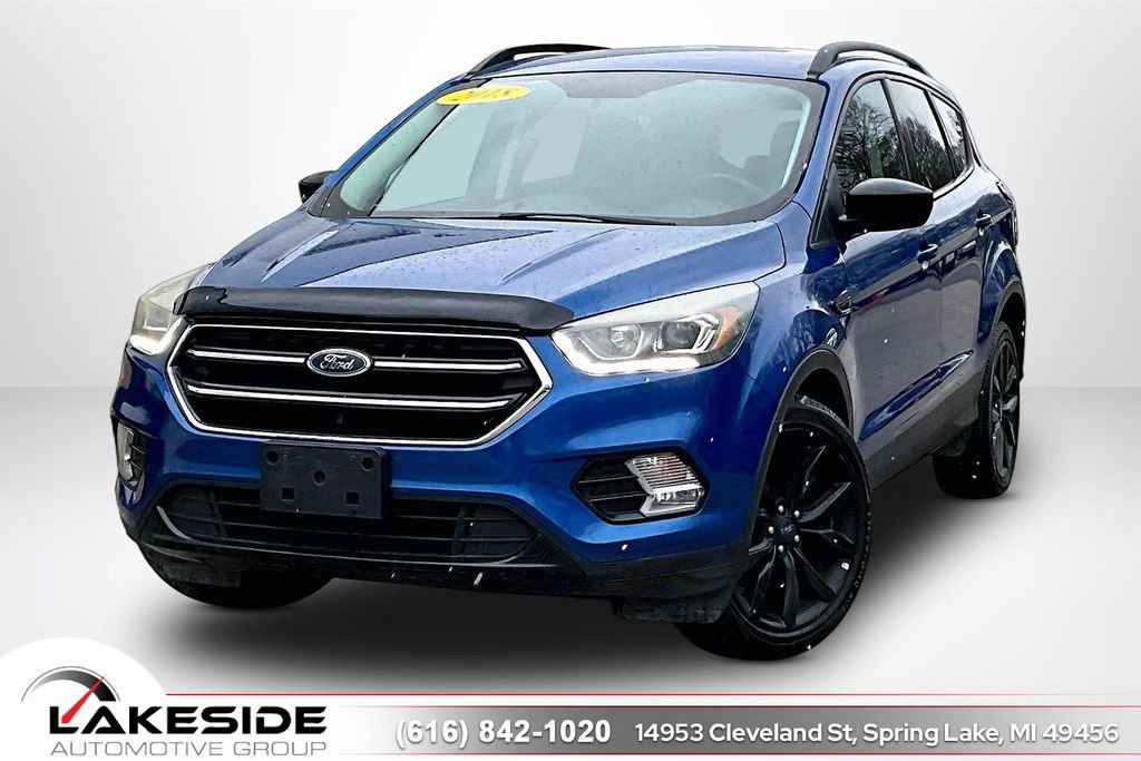 Used 2018 Ford Escape SE w/ SE Sport Appearance Package AWD/4WD image 1