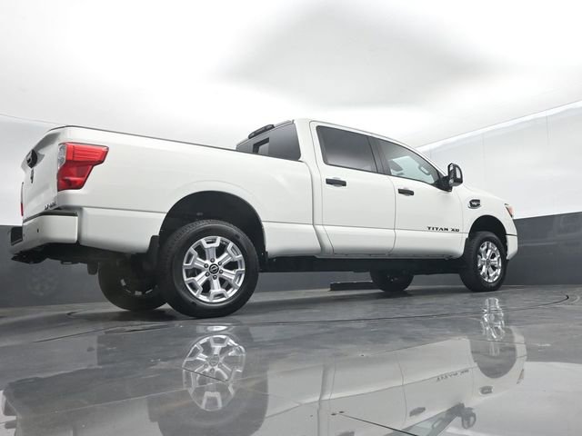 Used 2024 Nissan Titan SV w/ SV Convenience Package image 53