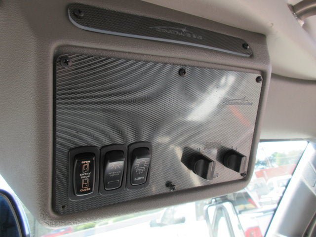 Used 2022 Chevrolet Express 3500 w/ Shuttle Bus Package RWD image 14