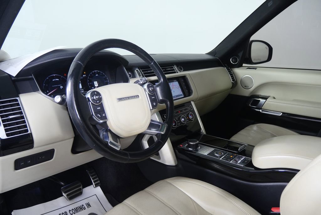 Used 2016 Land Rover Range Rover Supercharged image 11