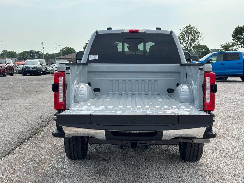 New 2026 Ford F250 XLT w/ XLT Premium Package AWD/4WD image 11