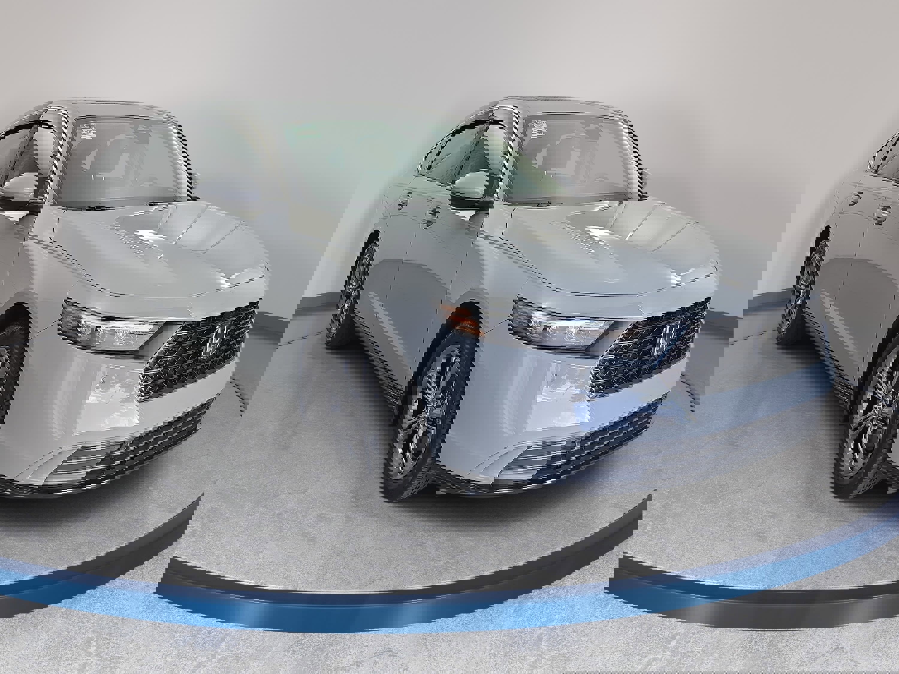 Used 2024 Honda Accord EX-L image 3