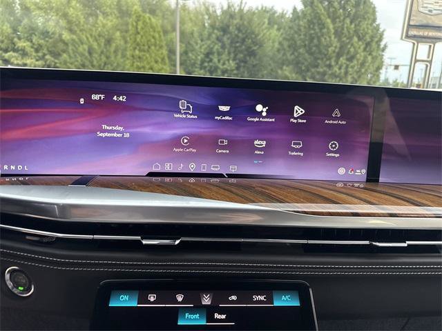 New 2025 Cadillac Escalade Sport Platinum w/ LPO, ONYX Package image 13