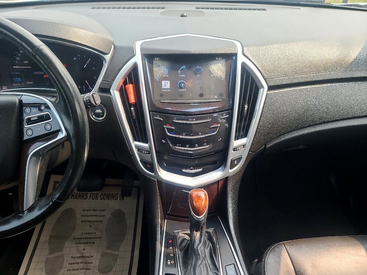 Used 2013 Cadillac SRX Luxury image 16