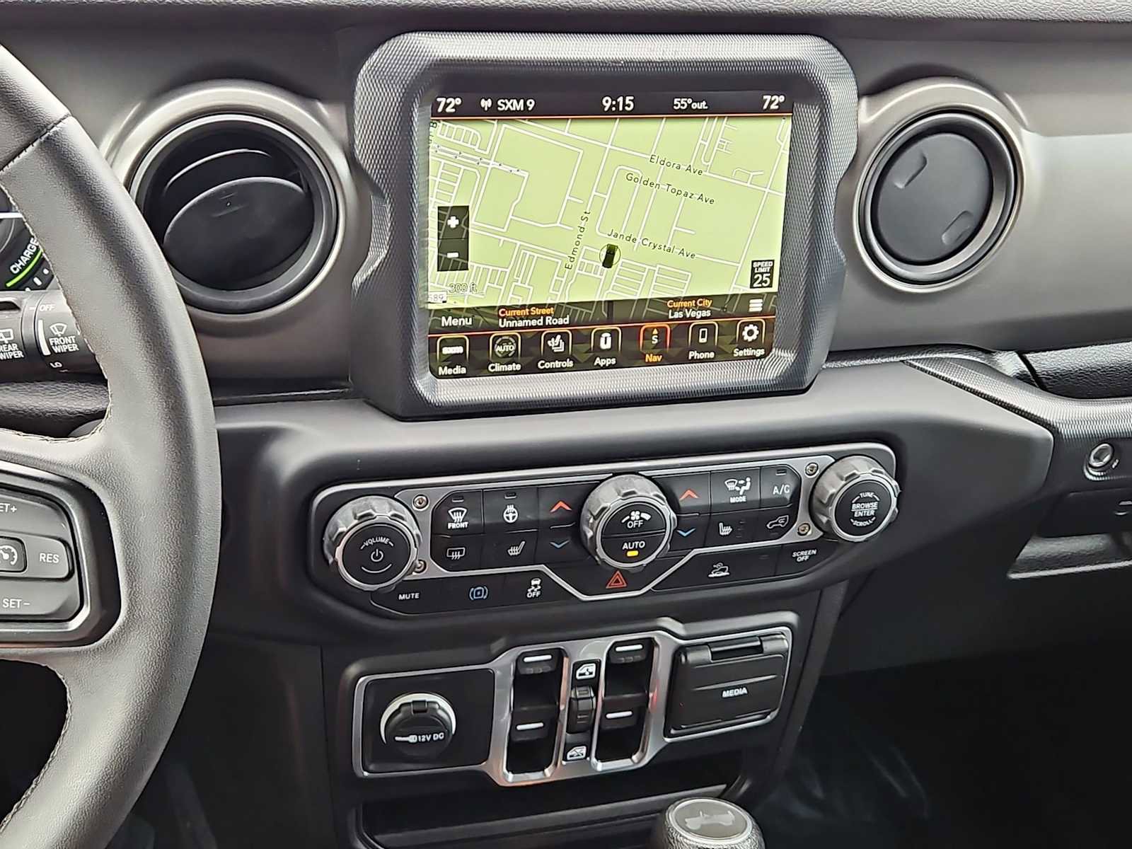 Used 2023 Jeep Wrangler Unlimited w/ Sun & Screen Package image 26