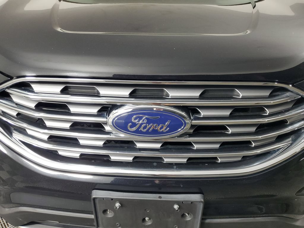 Used 2019 Ford Edge SEL w/ Equipment Group 201A FWD image 10