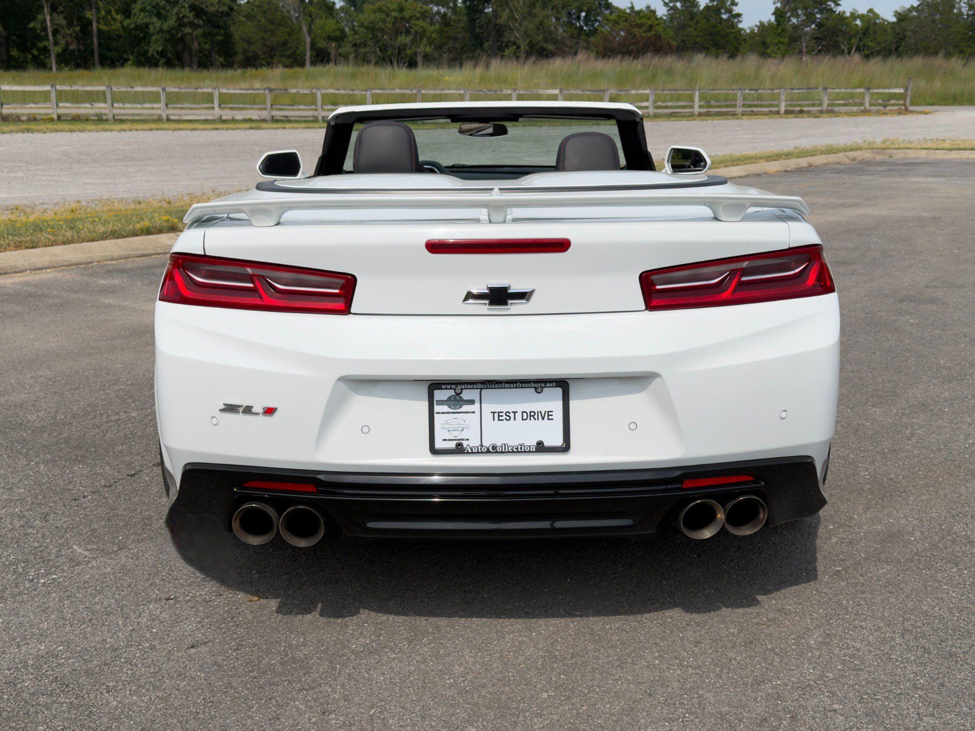 Used 2017 Chevrolet Camaro ZL1 RWD image 5