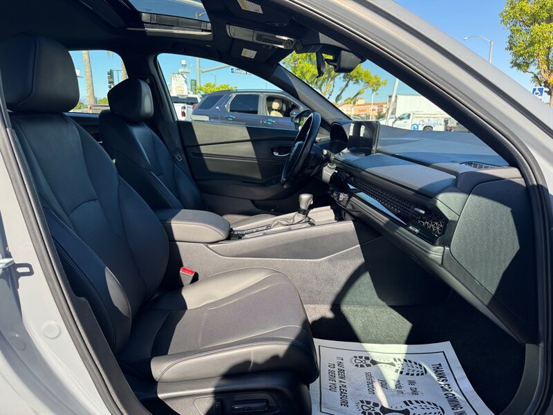 Used 2025 Honda Accord Sport-L image 44
