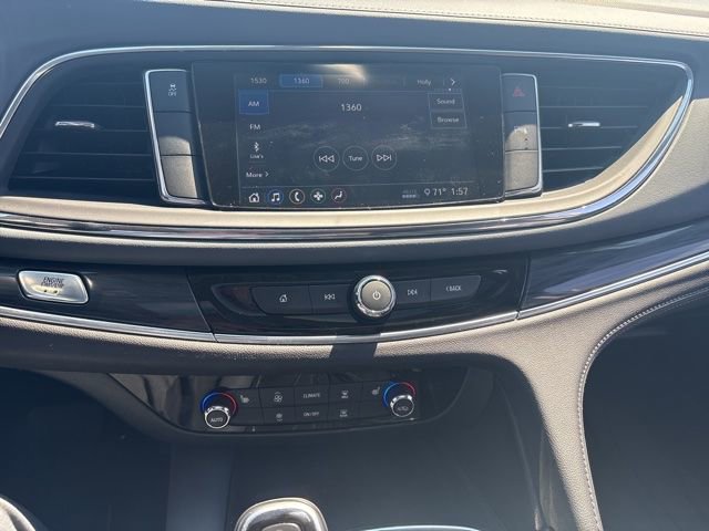 Used 2020 Buick Enclave Essence w/ Sport Touring Edition image 6