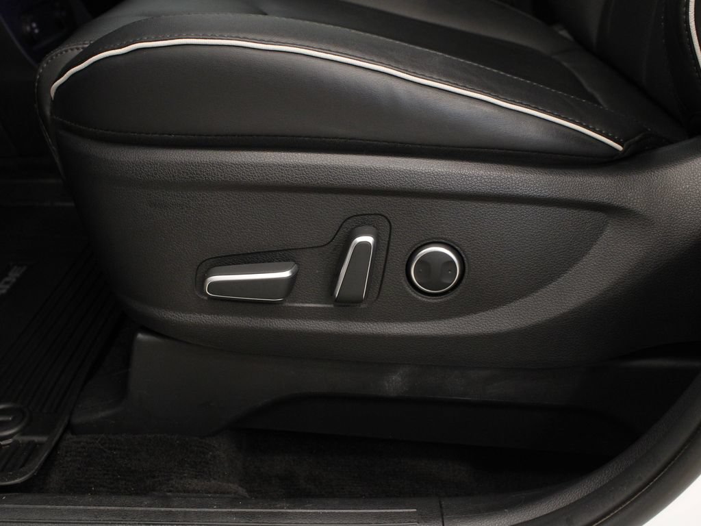 Used 2025 Hyundai Palisade XRT FWD image 12