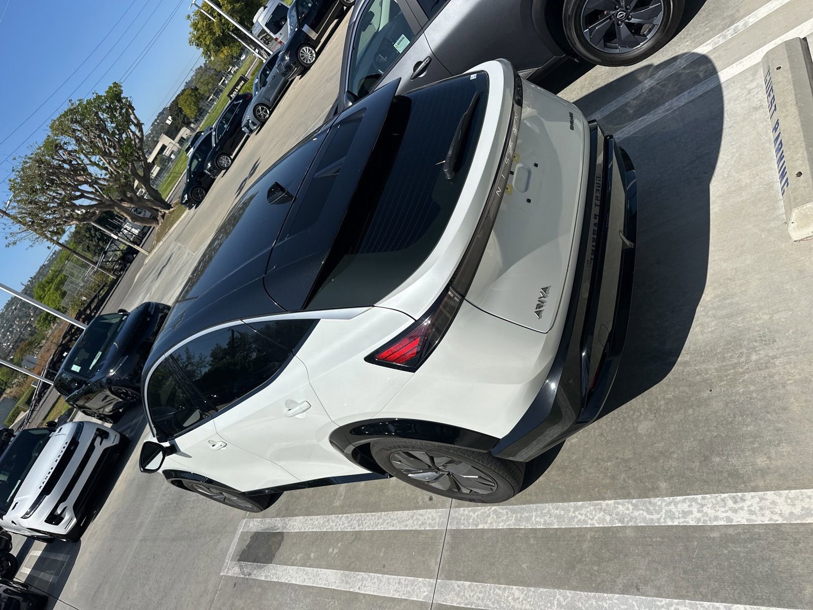 Used 2023 Nissan Ariya FWD image 5
