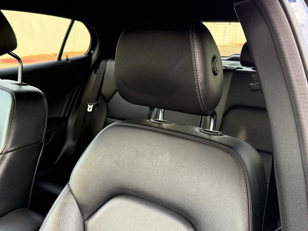 Certified 2017 Mercedes-Benz GLA 250 image 2