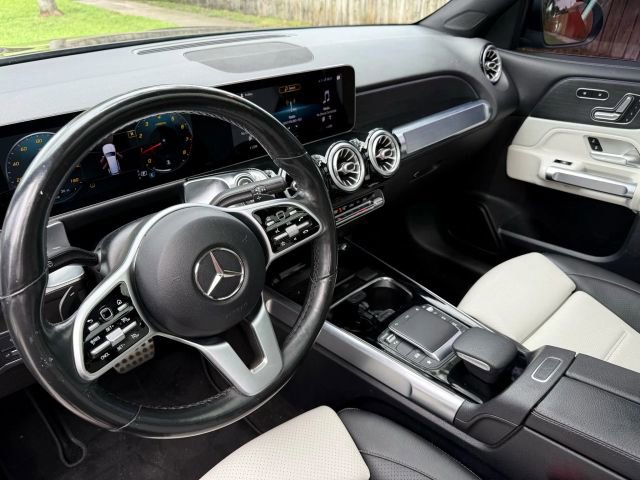 Used 2021 Mercedes-Benz GLB 250 image 10