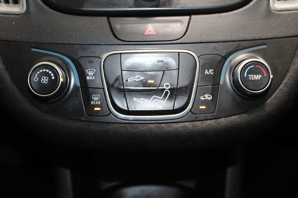 Used 2019 Chevrolet Malibu LS image 28