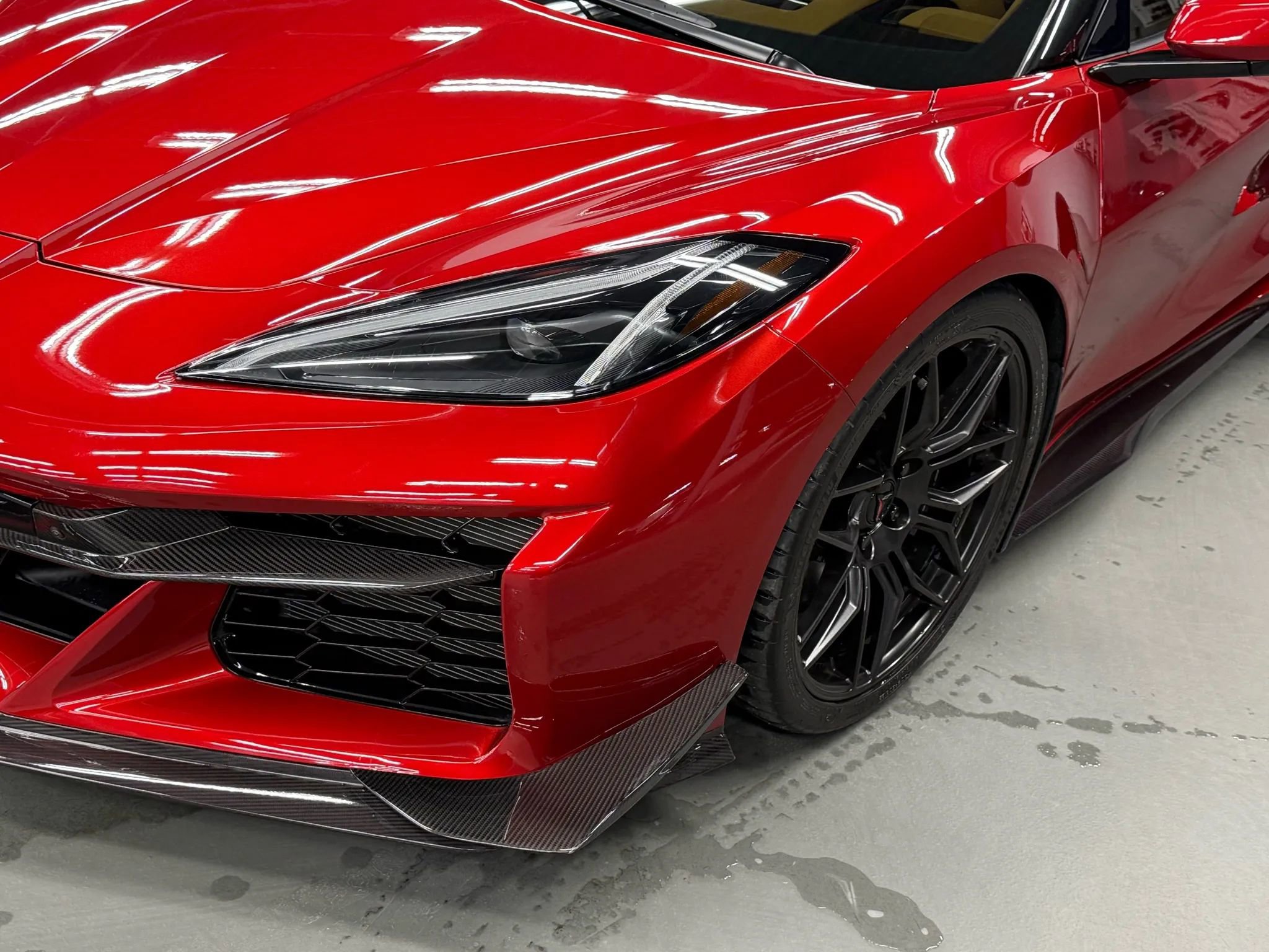 Used 2023 Chevrolet Corvette Z06 w/ Stealth Interior Trim Package image 5