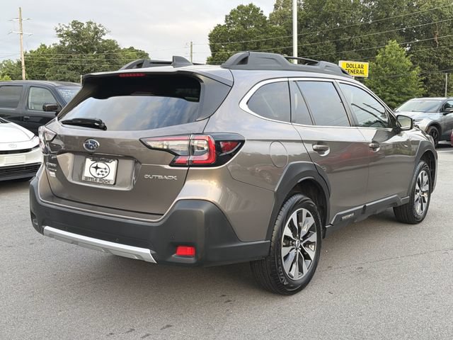 Used 2024 Subaru Outback Limited AWD/4WD image 3