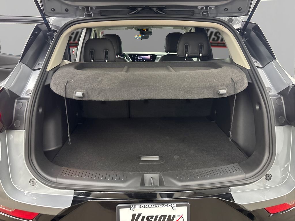 Used 2024 Buick Encore GX Sport Touring image 11