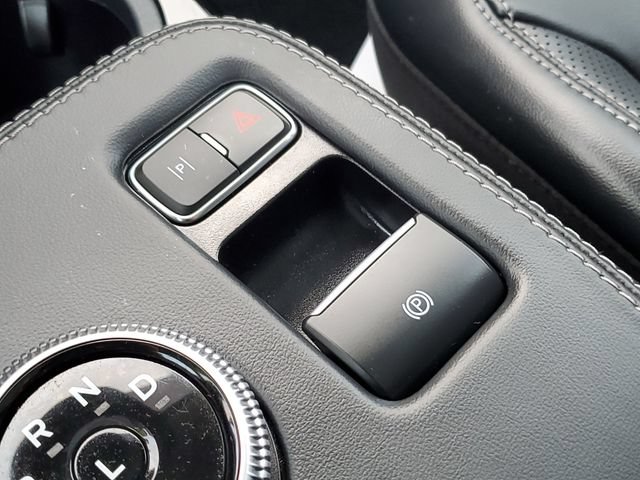 Used 2024 Ford Mustang Mach-E Premium AWD/4WD image 27
