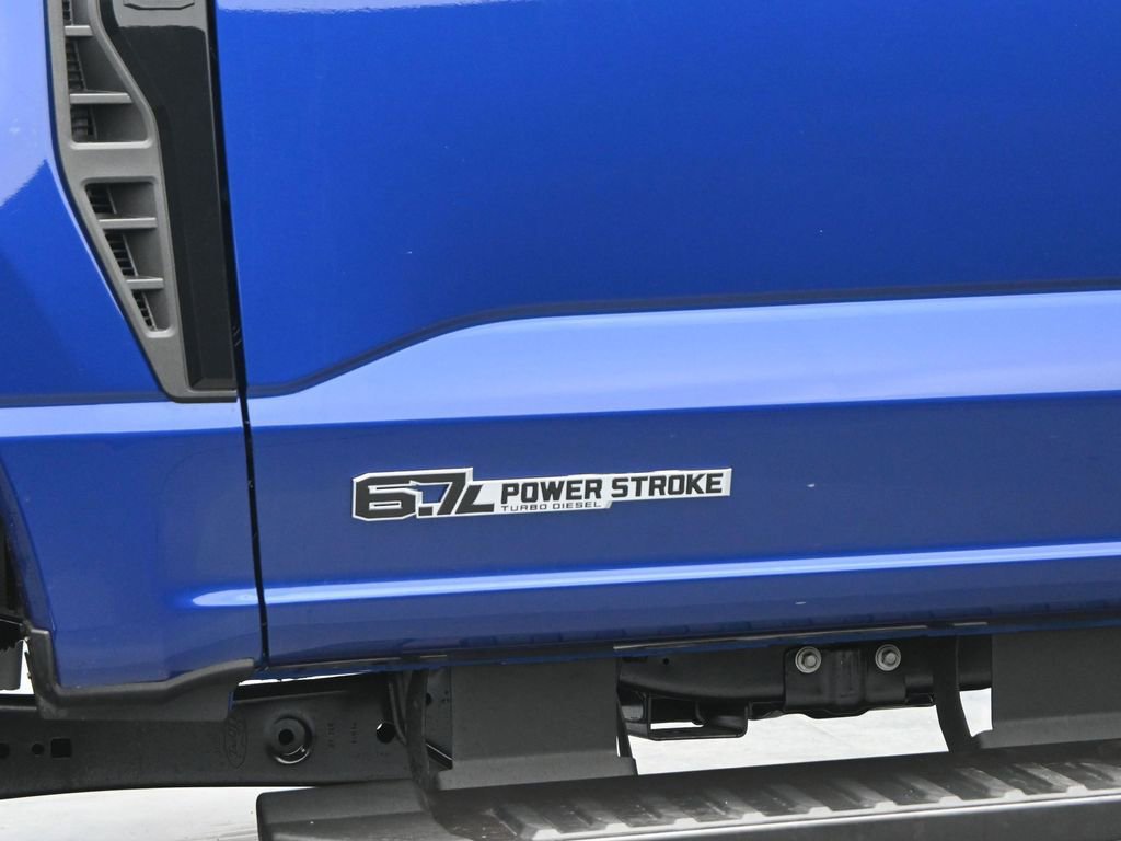 New 2026 Ford F350 Lariat w/ Black Appearance Package image 33