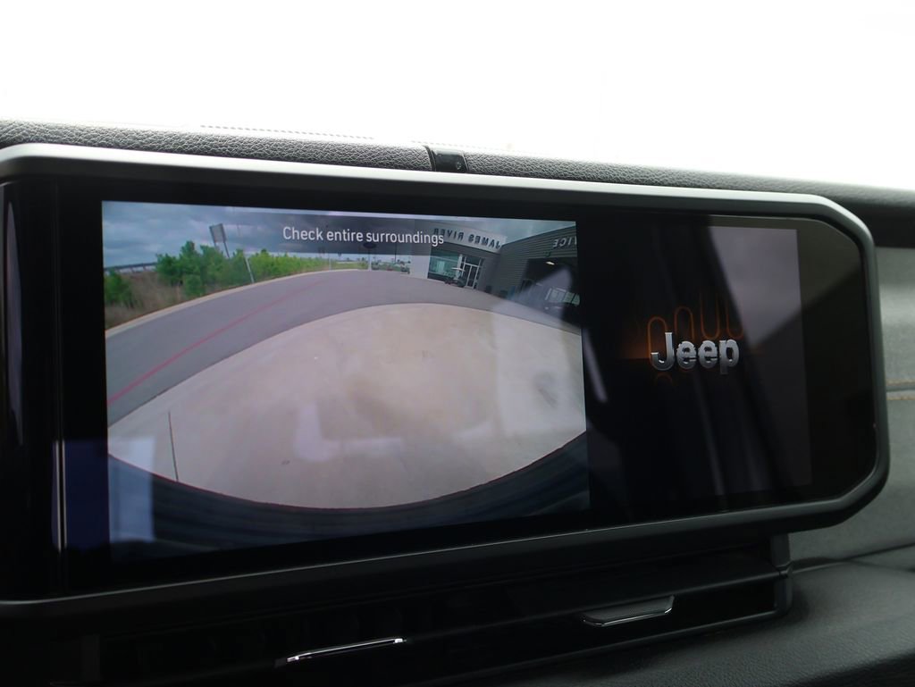 Used 2024 Jeep Wrangler Unlimited Sport AWD/4WD image 33