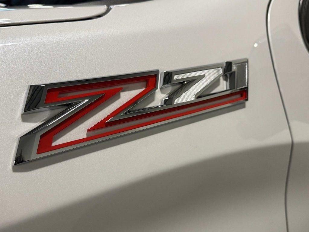 Used 2022 Chevrolet Silverado 1500 LTZ w/ Z71 Off-Road Package image 22