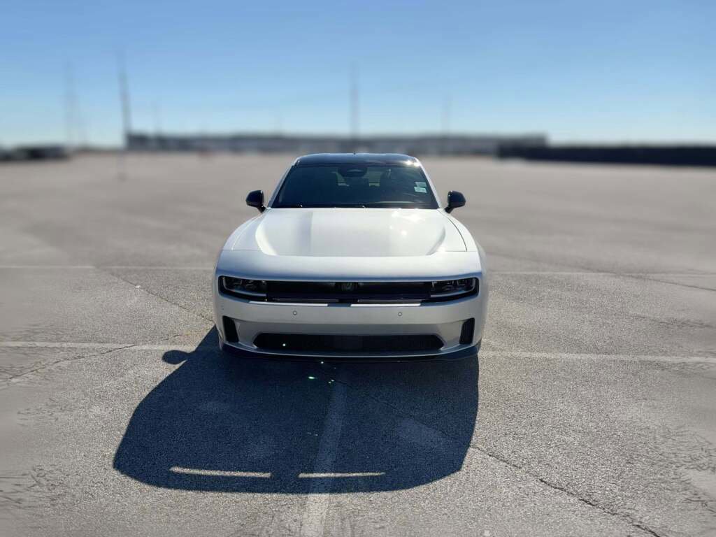 New 2025 Dodge Charger R/T w/ Quick Order Package 25M R/T image 2