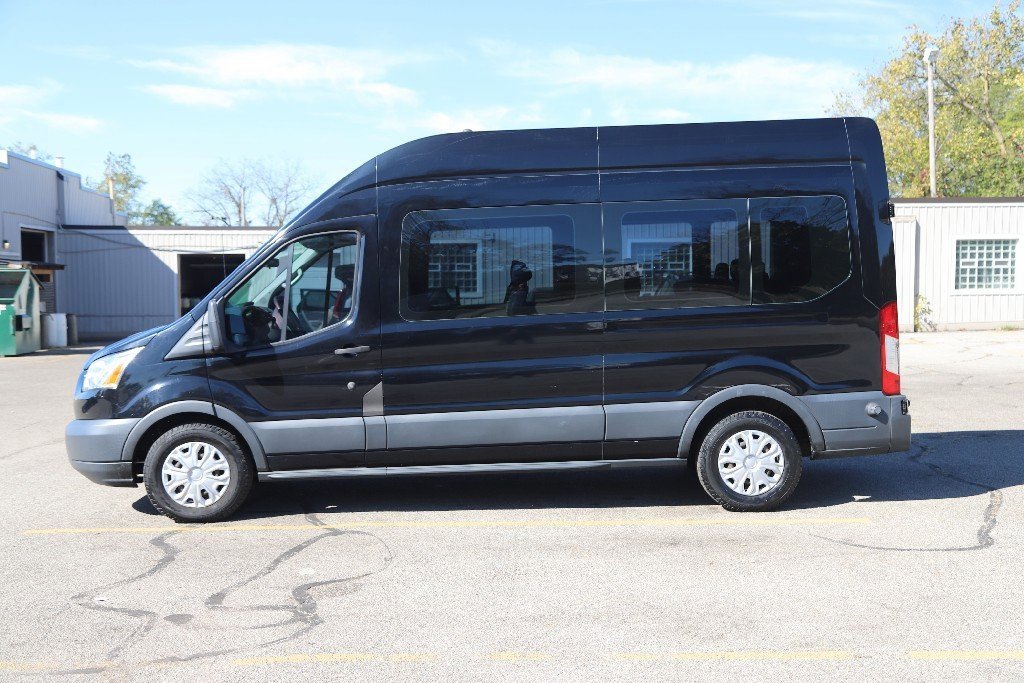 Used 2016 Ford Transit 350 XLT image 3