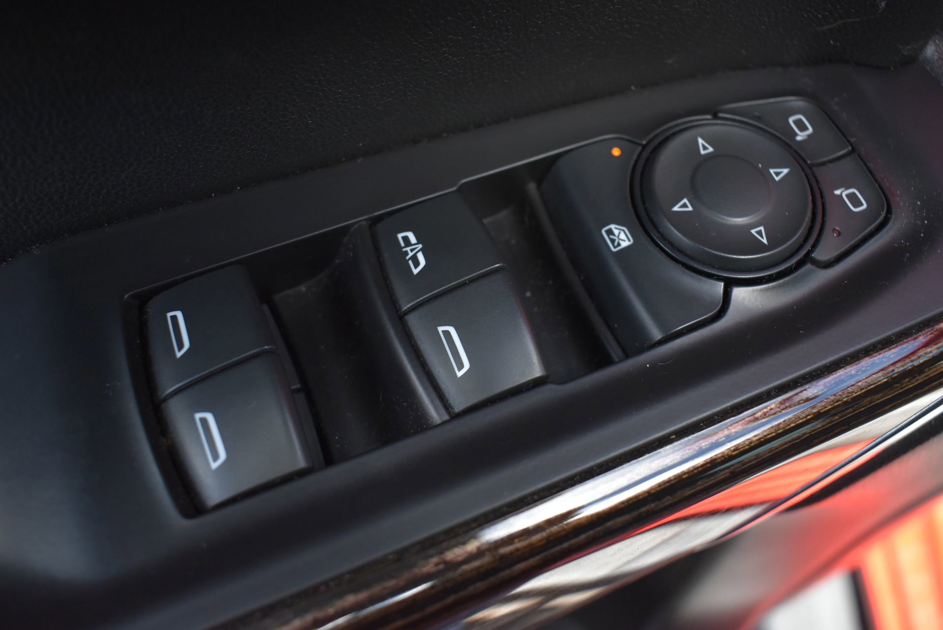 Used 2021 GMC Sierra 1500 Elevation image 13