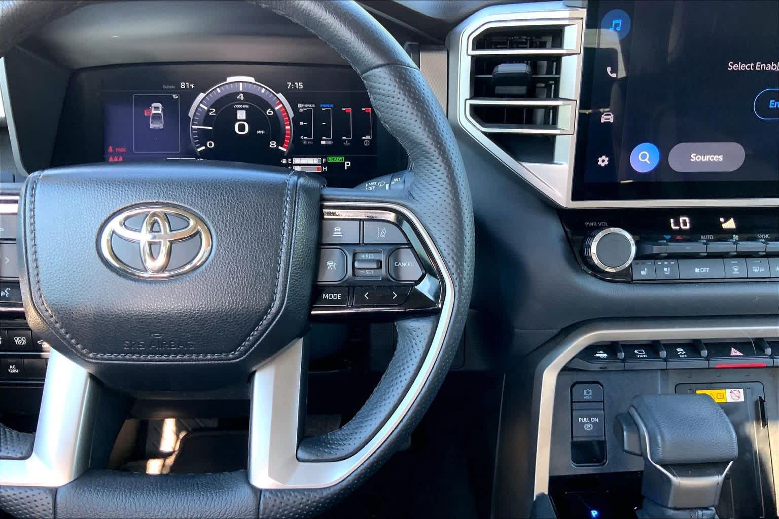 Used 2023 Toyota Tundra Limited AWD/4WD image 25
