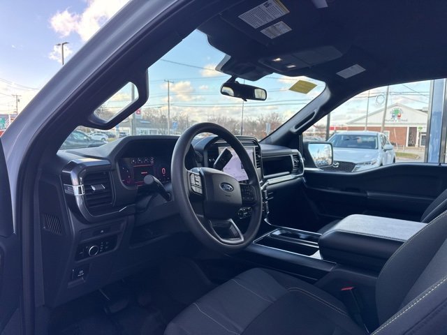 Used 2025 Ford F150 STX image 9