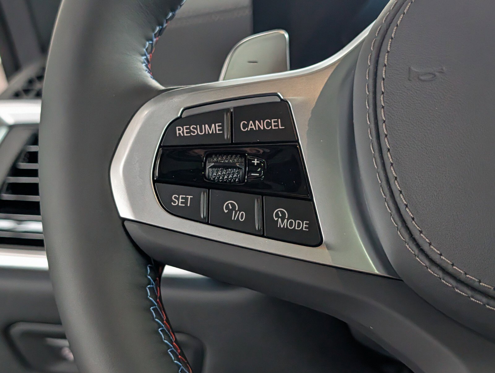 New 2026 BMW X5 M60i AWD/4WD image 21