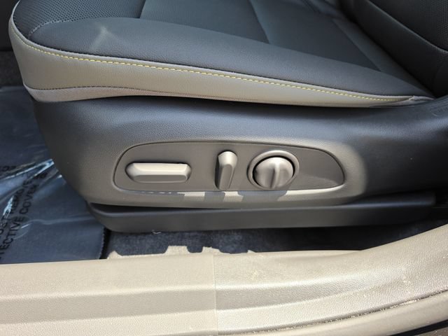 New 2026 Chevrolet Trax ACTIV w/ Driver Confidence Package FWD image 22