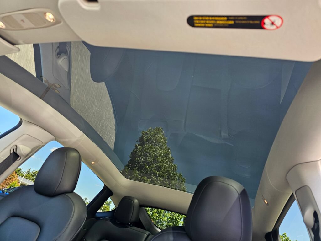 Used 2020 Tesla Model Y Long Range AWD/4WD image 11